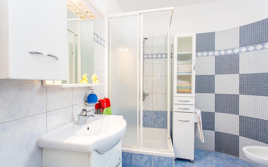 Apartment Ana Polje  Esterno foto