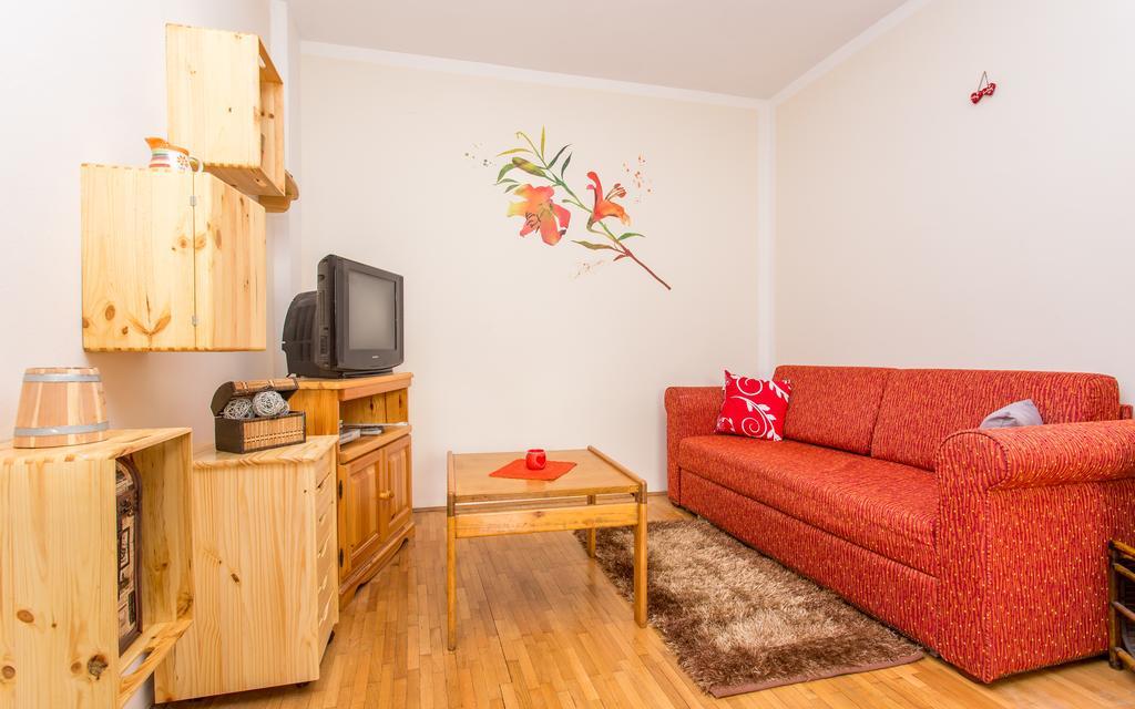 Apartment Ana Polje  Esterno foto
